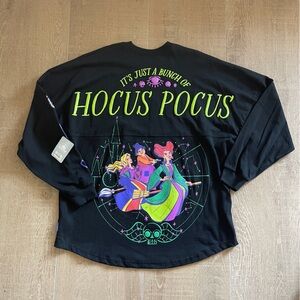 NWT Disney Parks Hocus Pocus Sanderson Sisters Graphic Spirit Jersey